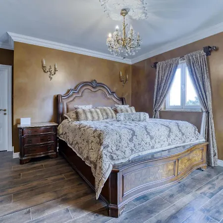Palazzo By Interhome * Lovran