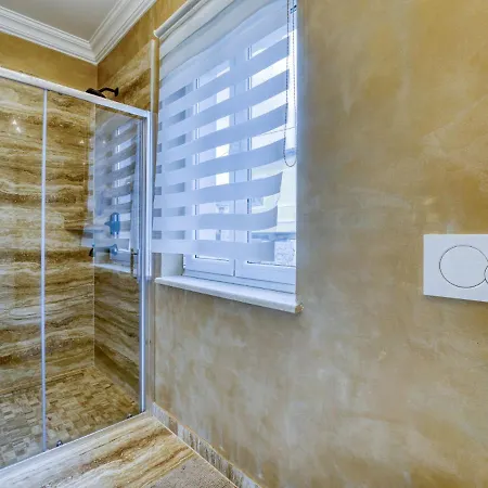Palazzo By Interhome